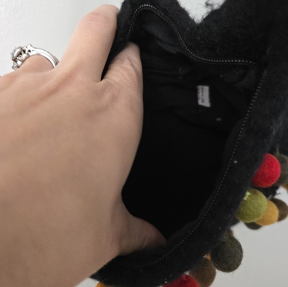Multicolor Pom Pom Ball Purse Shoulder Bag 100% Wool Made In Nepal - Picture 5 of 11